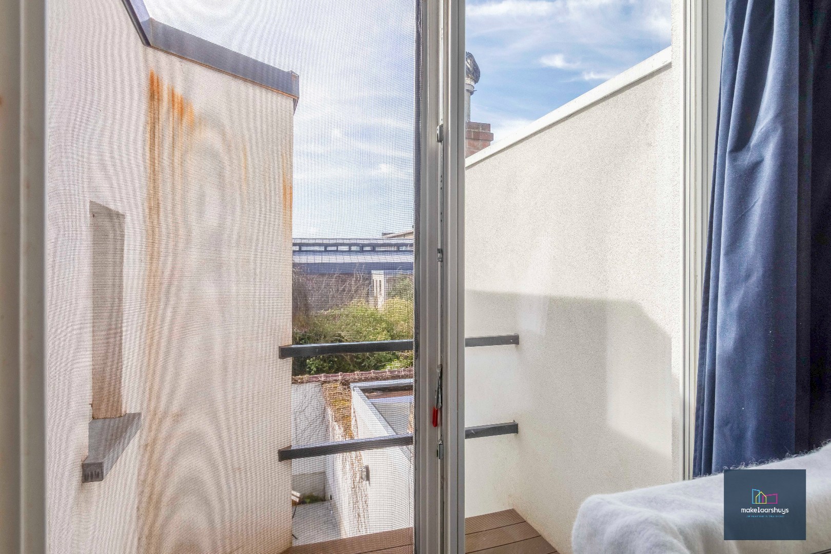 Opbrengsteigendom met 9 kamers - "COHOUSING" 