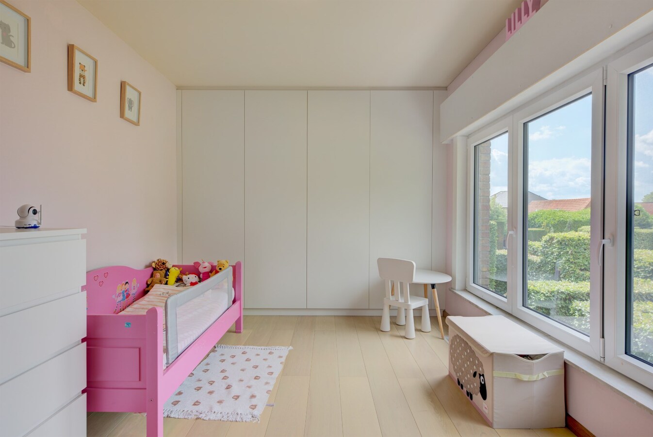 Instapklare woning met tuin - 5 slpks - toplocatie 