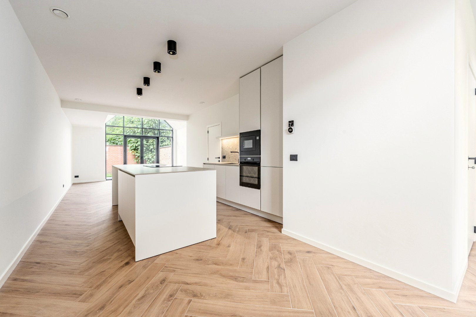 Exclusieve nieuwbouwwoning te huur met 3 slaapkamers in het hart van Brugge 