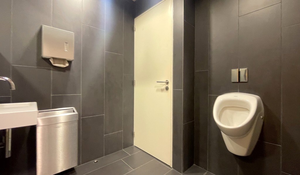 Volledig uitgeruste kantoren te huur langs E313 te Wommelgem