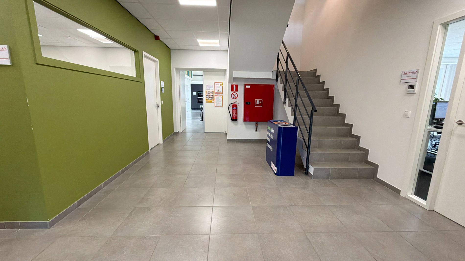 Kantoren met opslagruimte te huur vlakbij E34 in Turnhout