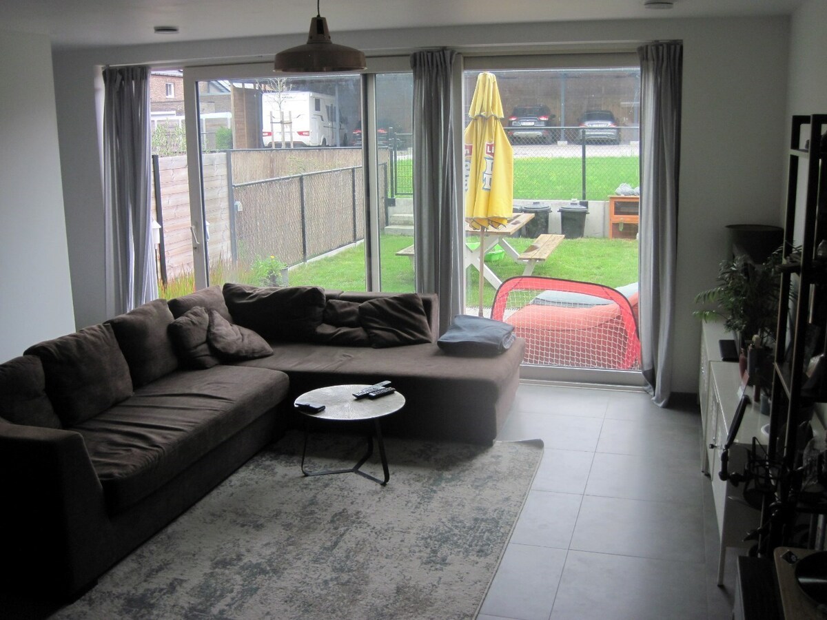 Recente BEN-woning met een E-peil van 3.  Centrum Gavere. 