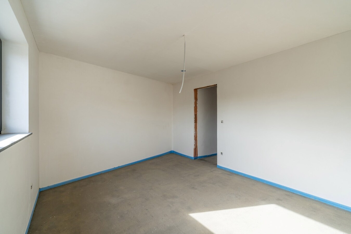 Nieuwbouwwoning met 4 Slaapkamers. 