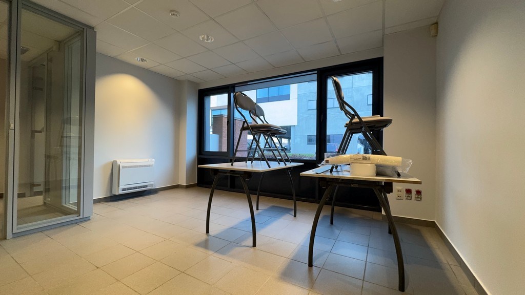 Kantoren met magazijn te huur in MB Office Park II aan The Loop in Gent