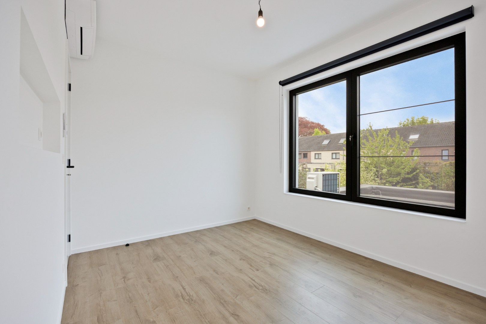 Totaal gerenoveerde woning met 3 slaapkamers, 2 badkamers, tuin en terras in Kessel-Lo! – EPC 14 kWh/m² - bewoonbare opp. 152 m² 