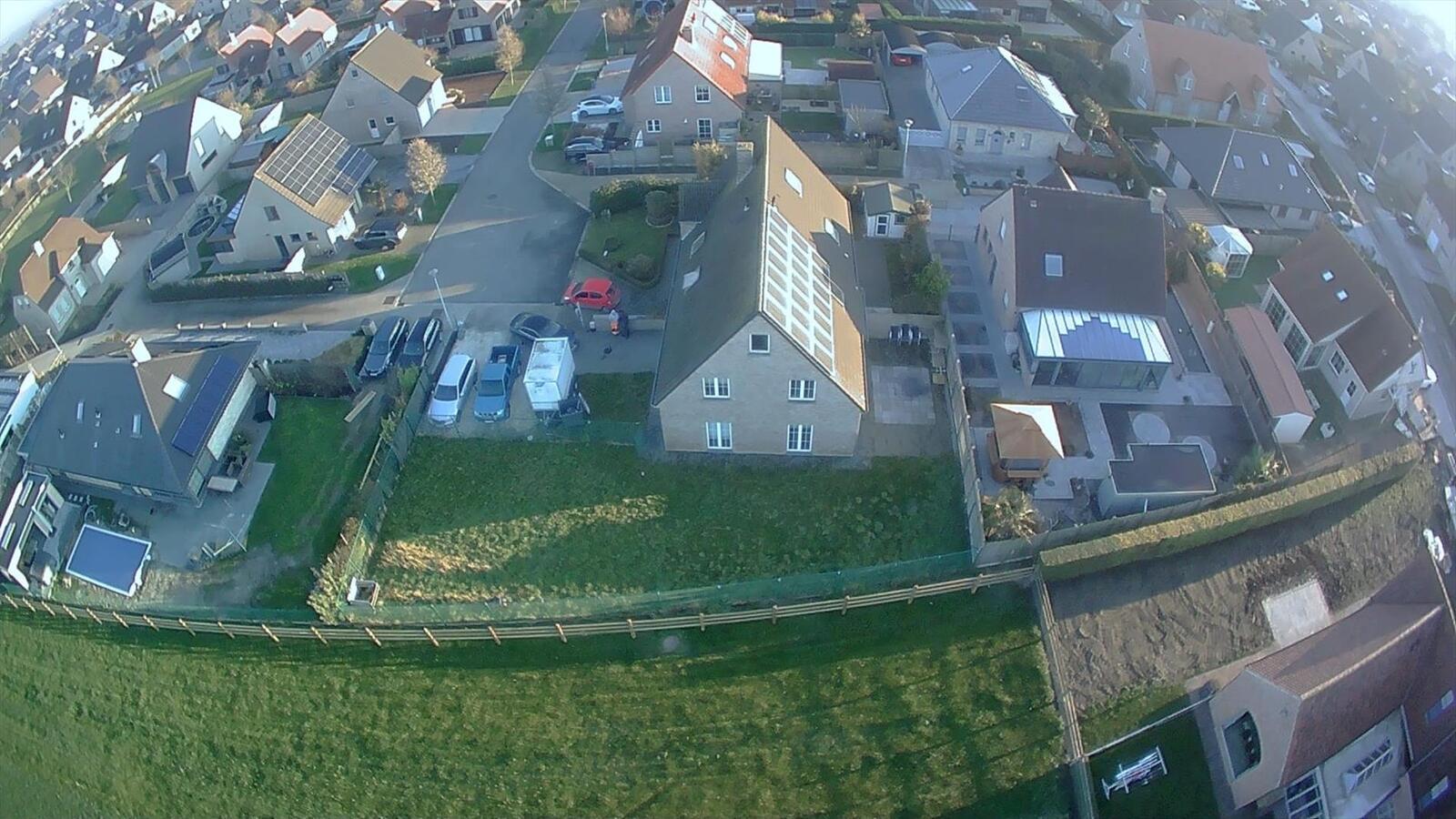 Zeer goed gelegen, halfopen woning op 494m² grond - De Haan (Klemskerke) 