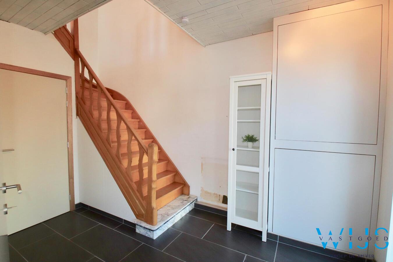 Gerenoveerd (2017) en gezellig woonhuis in hartje Ertvelde. 