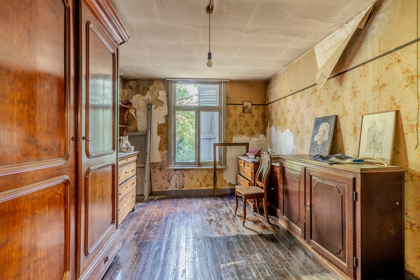 Charmant landhuis in een parkdomein van 7065m² 