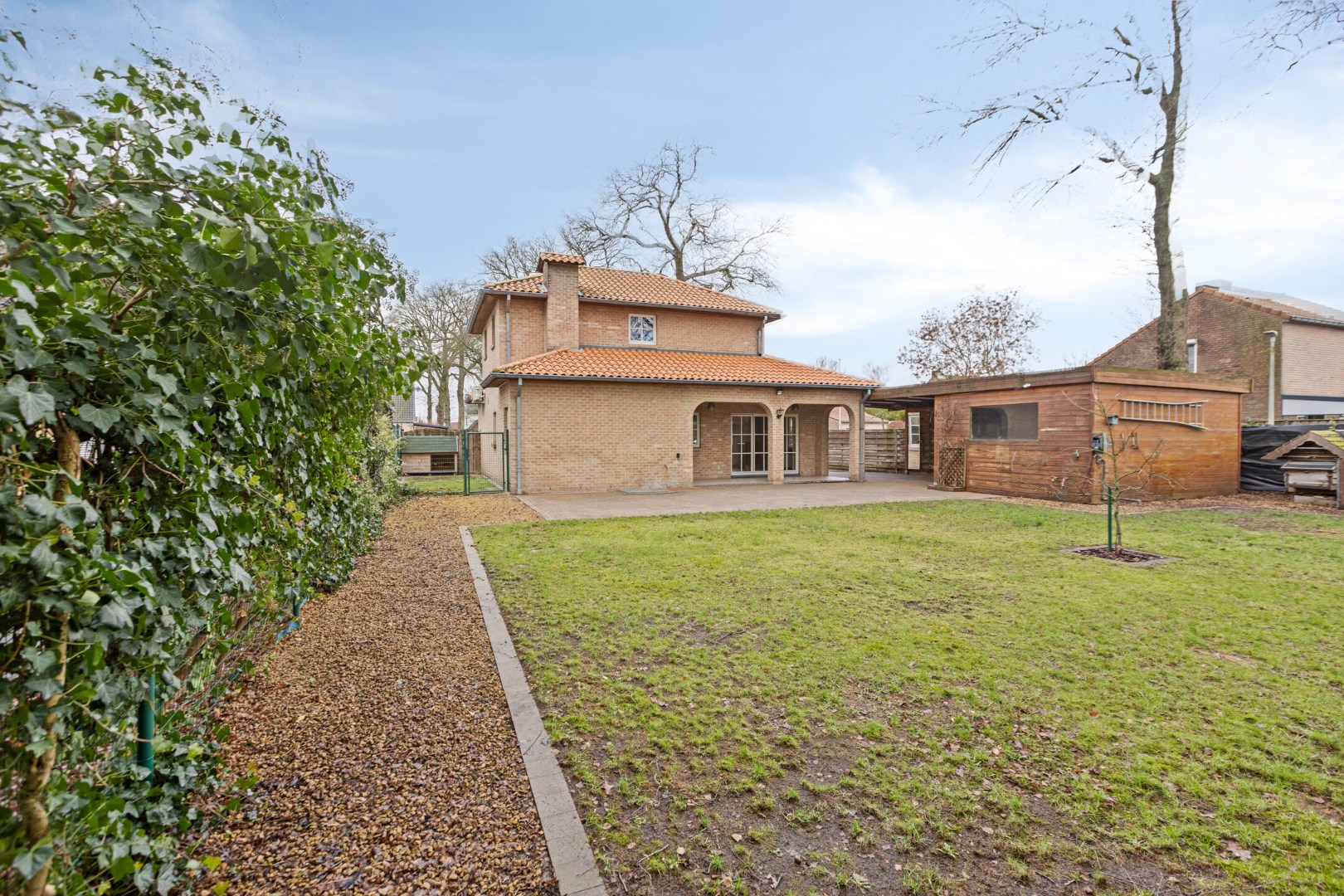 Instapklare gezinswoning met 3 slpk. in doodlopende straat te Kleine-Brogel 
