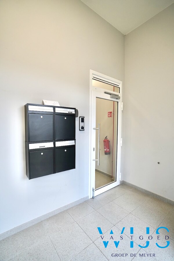 Leuk tweeslaapkamer appartement met zonneterras in hartje ERTVELDE! 