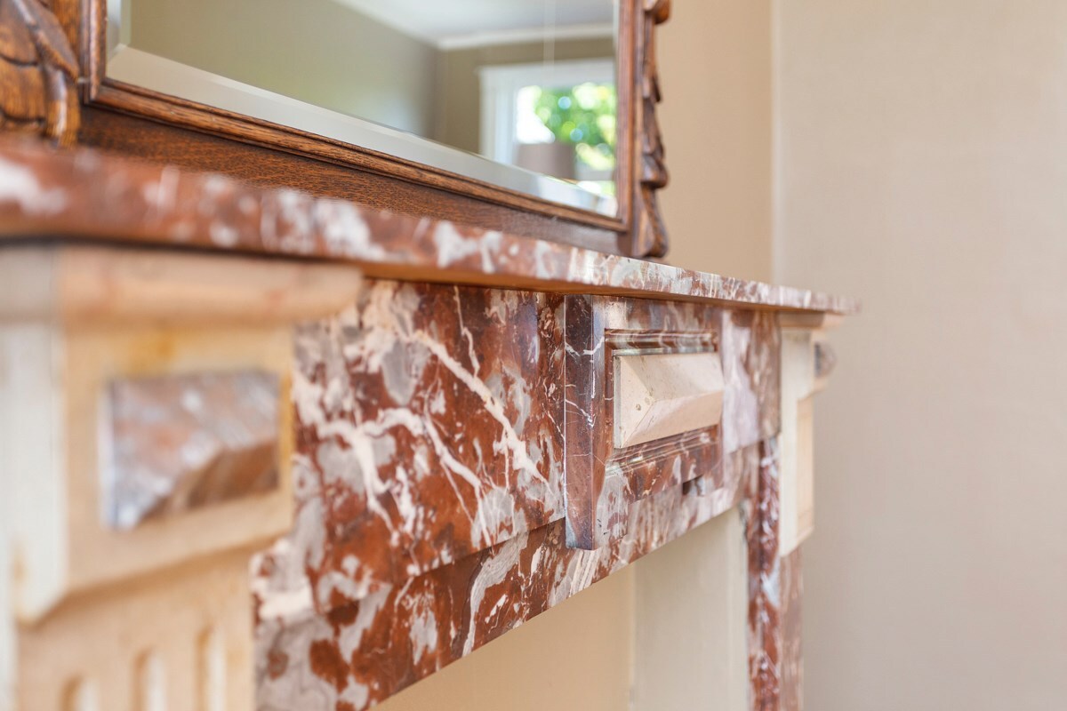 Maison de maître pleine de caractère avec jardin clos à Ophasselt 