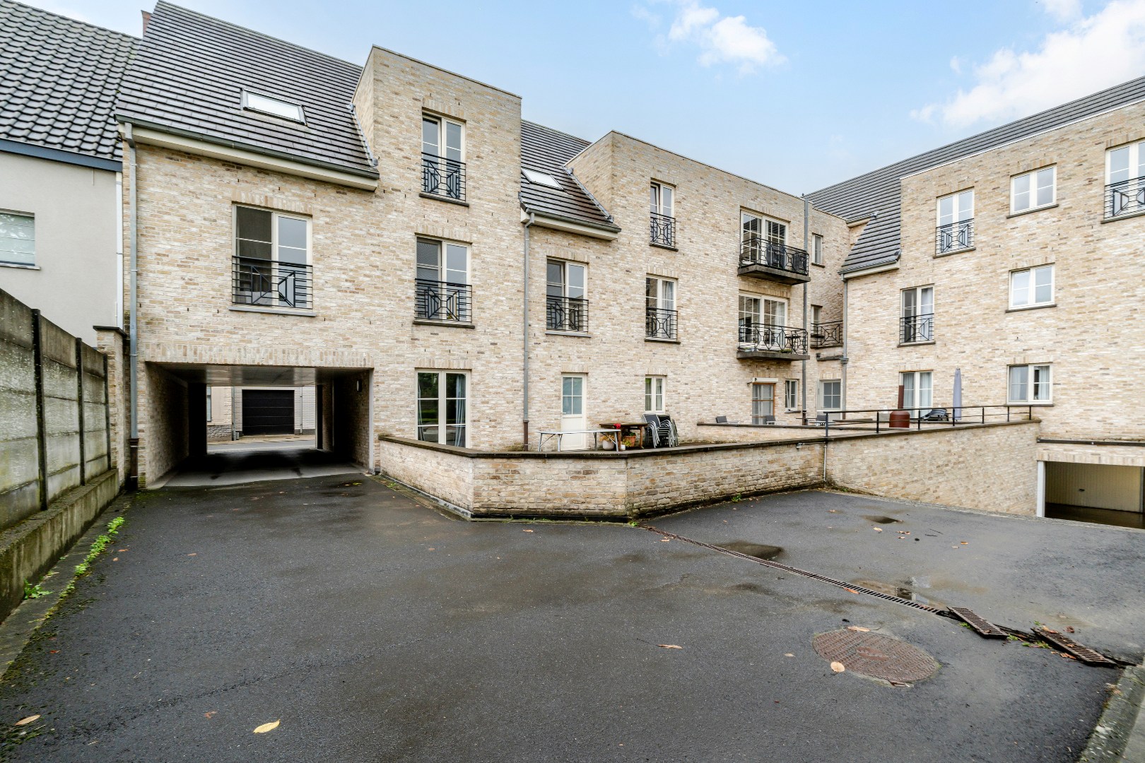 Prachtig hoekappartement met garage en private berging 