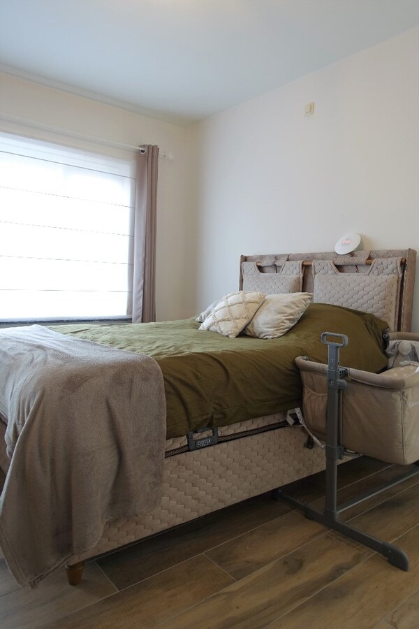 Instapklare gerenoveerde woning met tuin! 