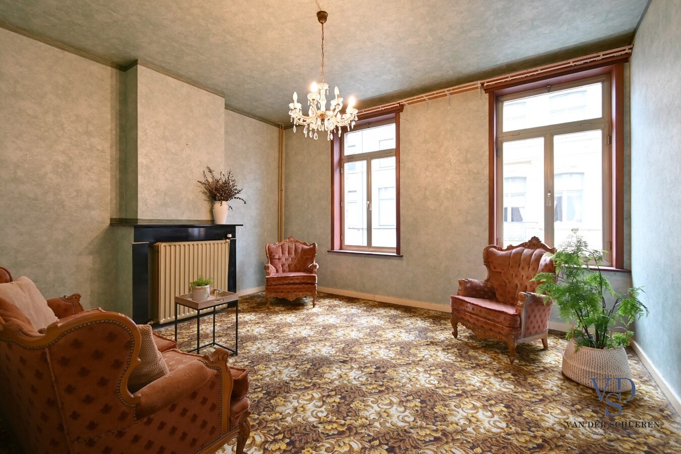 Bijzonder ruime stadswoning op gunstige ligging 