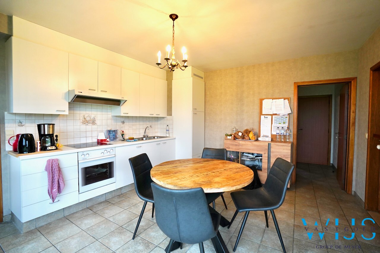 Landelijk gelegen woonhuis met 3 slaapkamers te Boekhoute! 