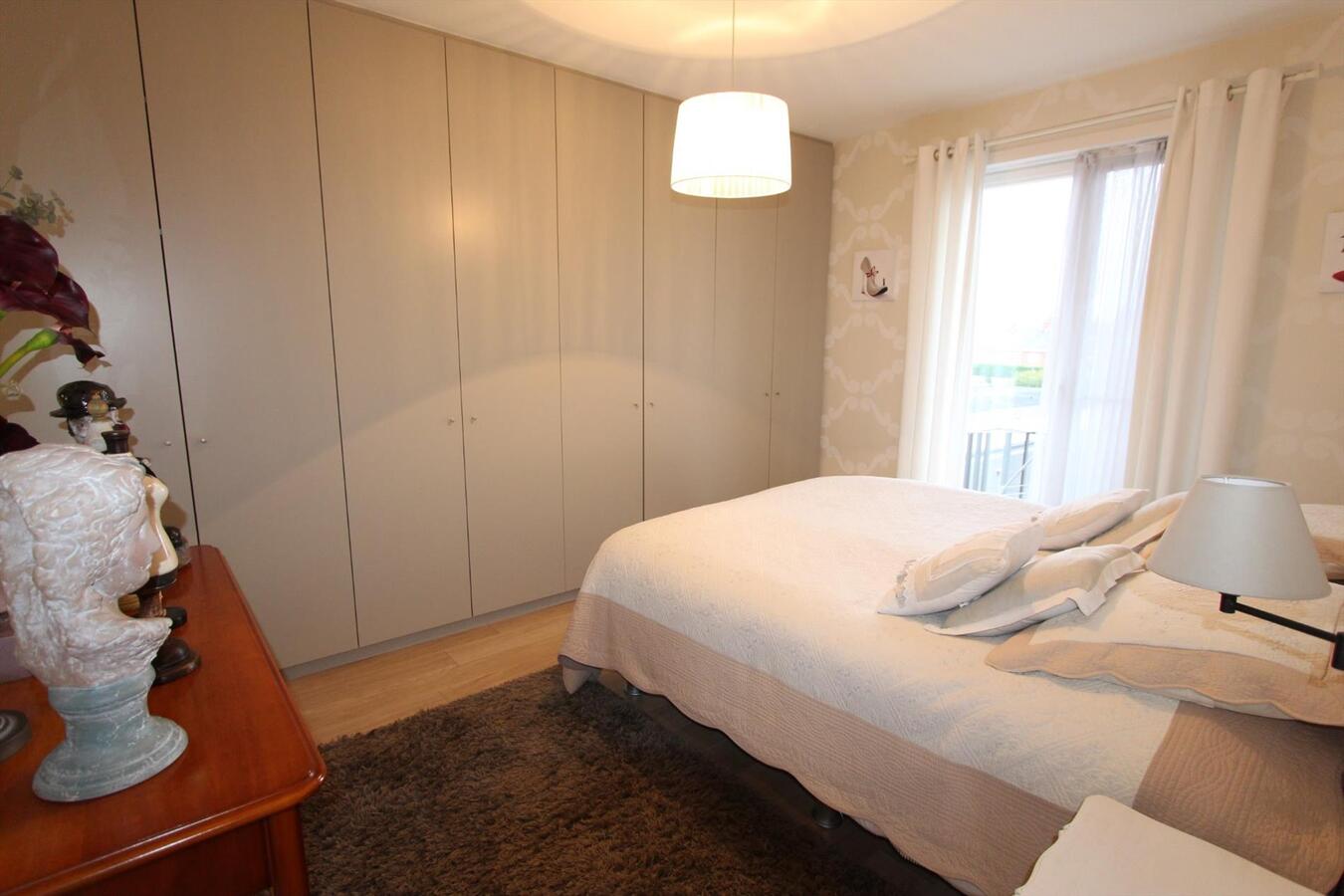 Instapklaar appartement met garage te Roeselare 