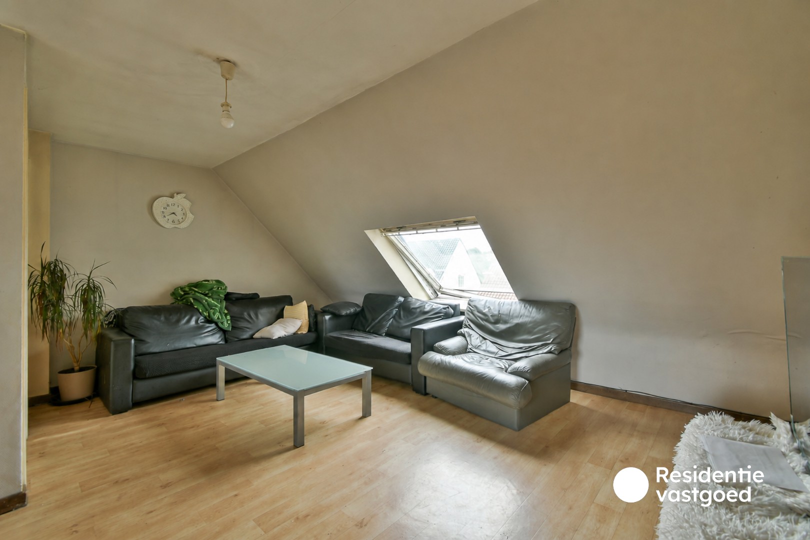 Vier appartement in het centrum van Ruddervoorde! 