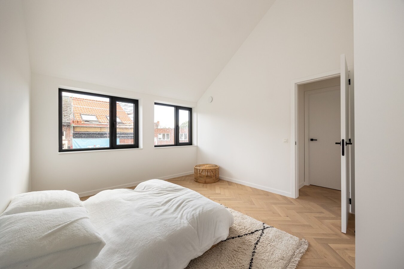 Prachtige nieuwbouwwoning met 4 slpk op een rustige ligging te Mechelen! 