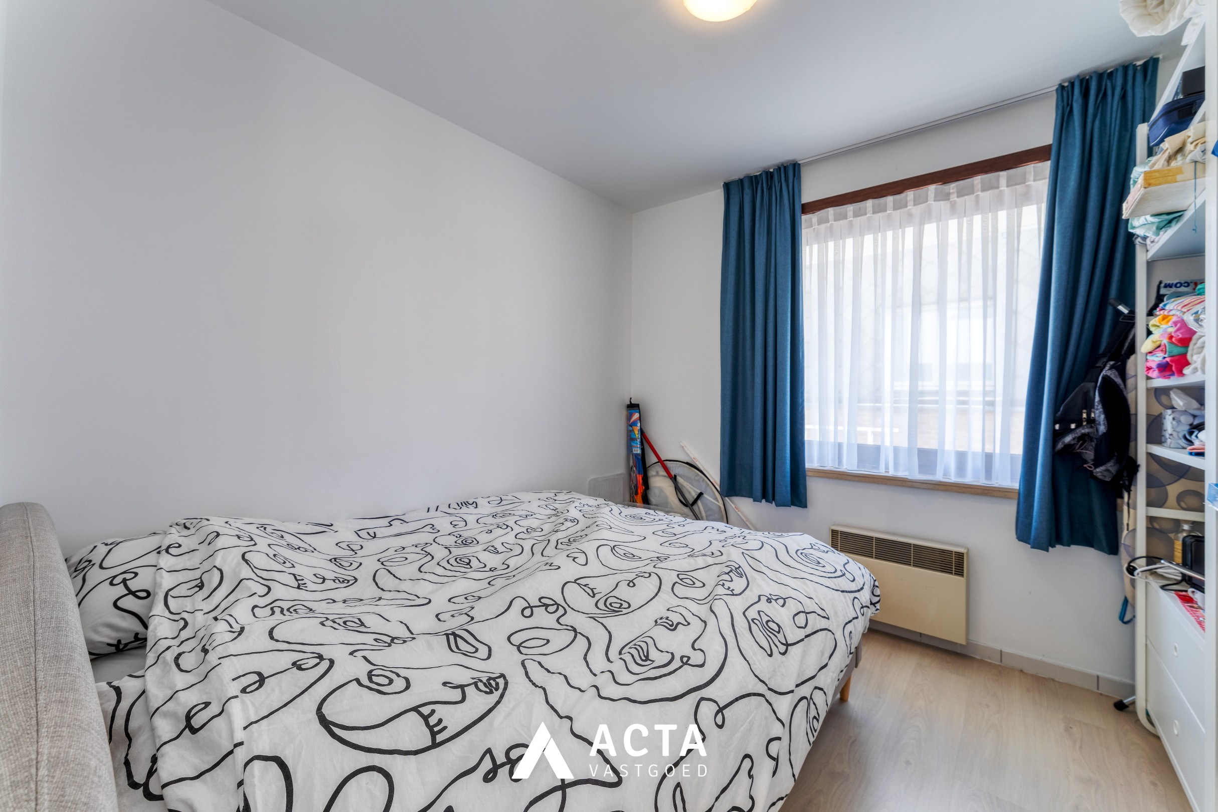 Gelijkvloers 3-slpk-appartement+tuin in Mariakerke 