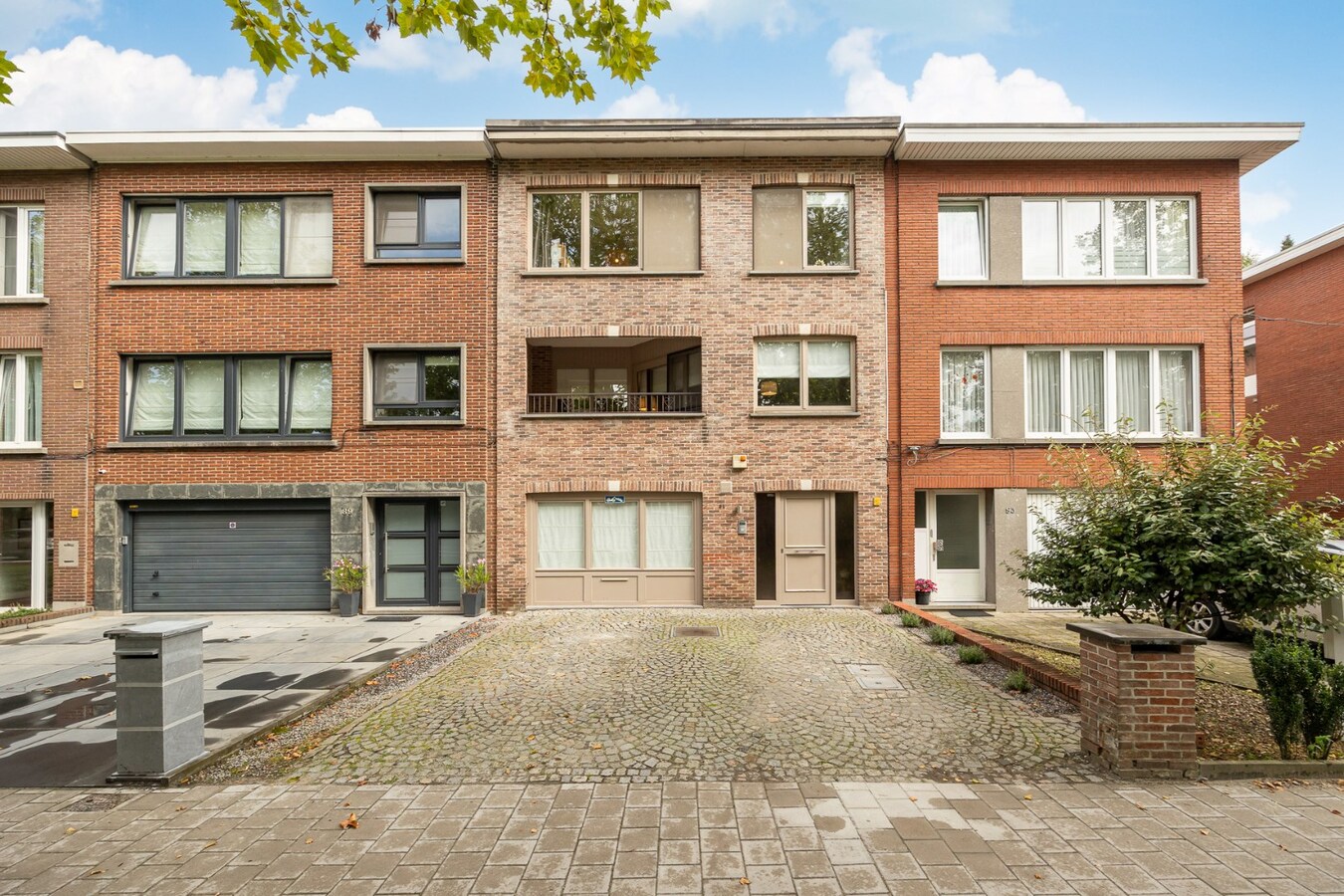 Prachtige woning 243 m² met 4 slaapkamers (met mogelijkheid tot kangoeroewoning) 