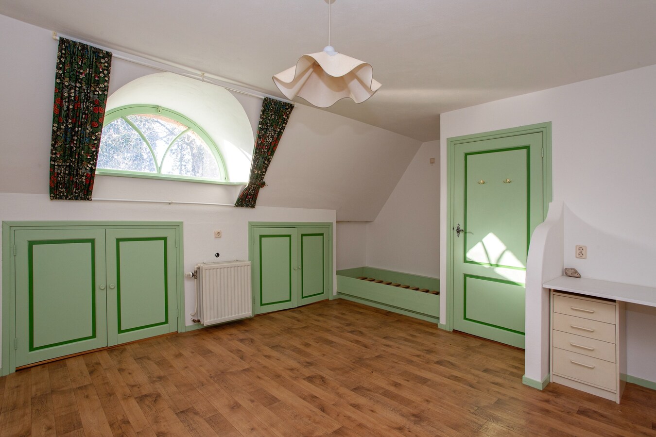 Imposante herenboerderij gelegen in het hart van Hoogeloon. 