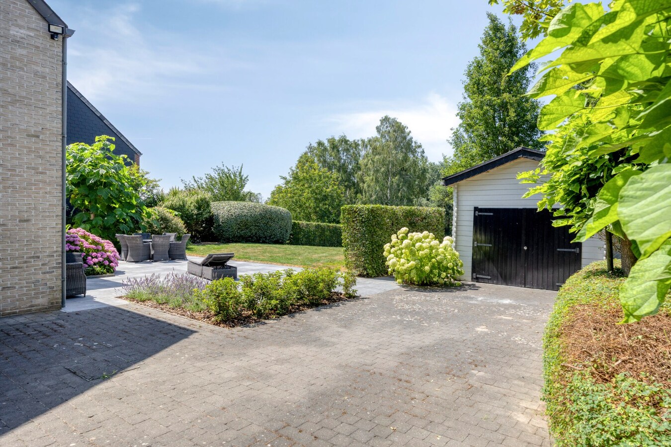 Exclusieve VILLA met zwembad in Zétrud-Lumay (Jodoigne) 