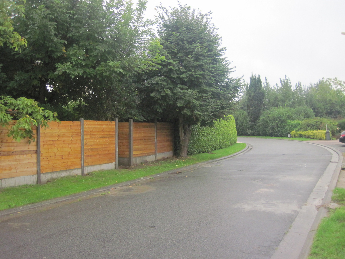 Uitstekend gelegen bouwgrond voor Half Open Bebouwing. 