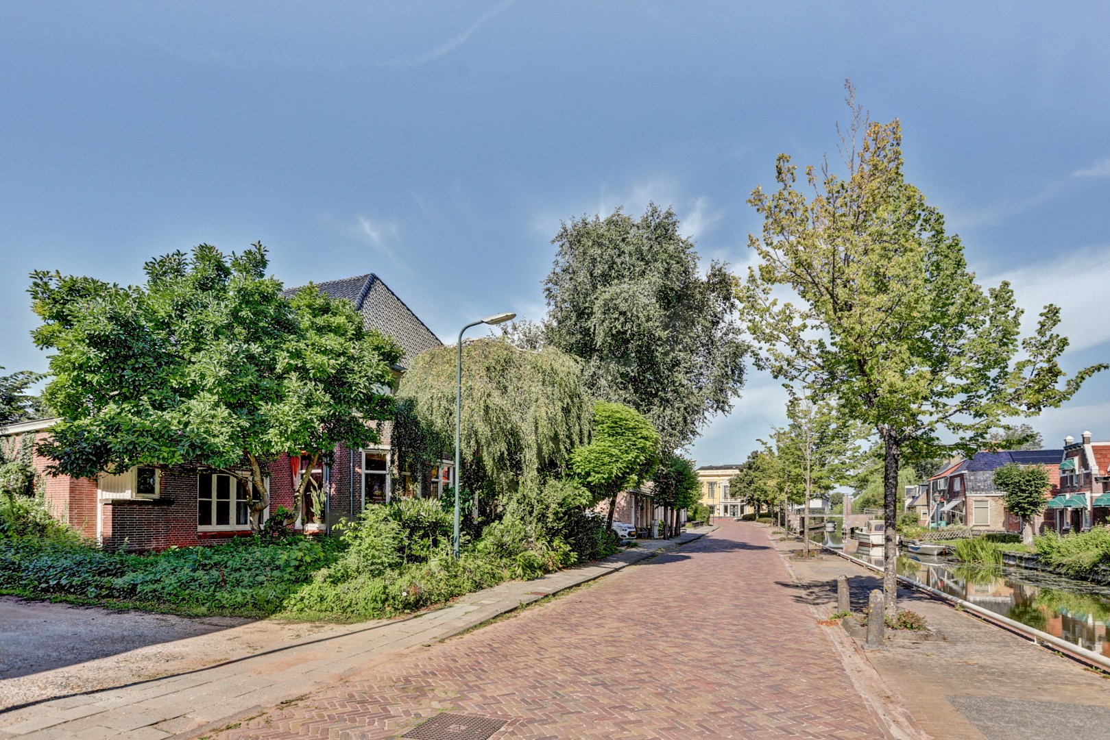 Herenhuis te koop in Menaam