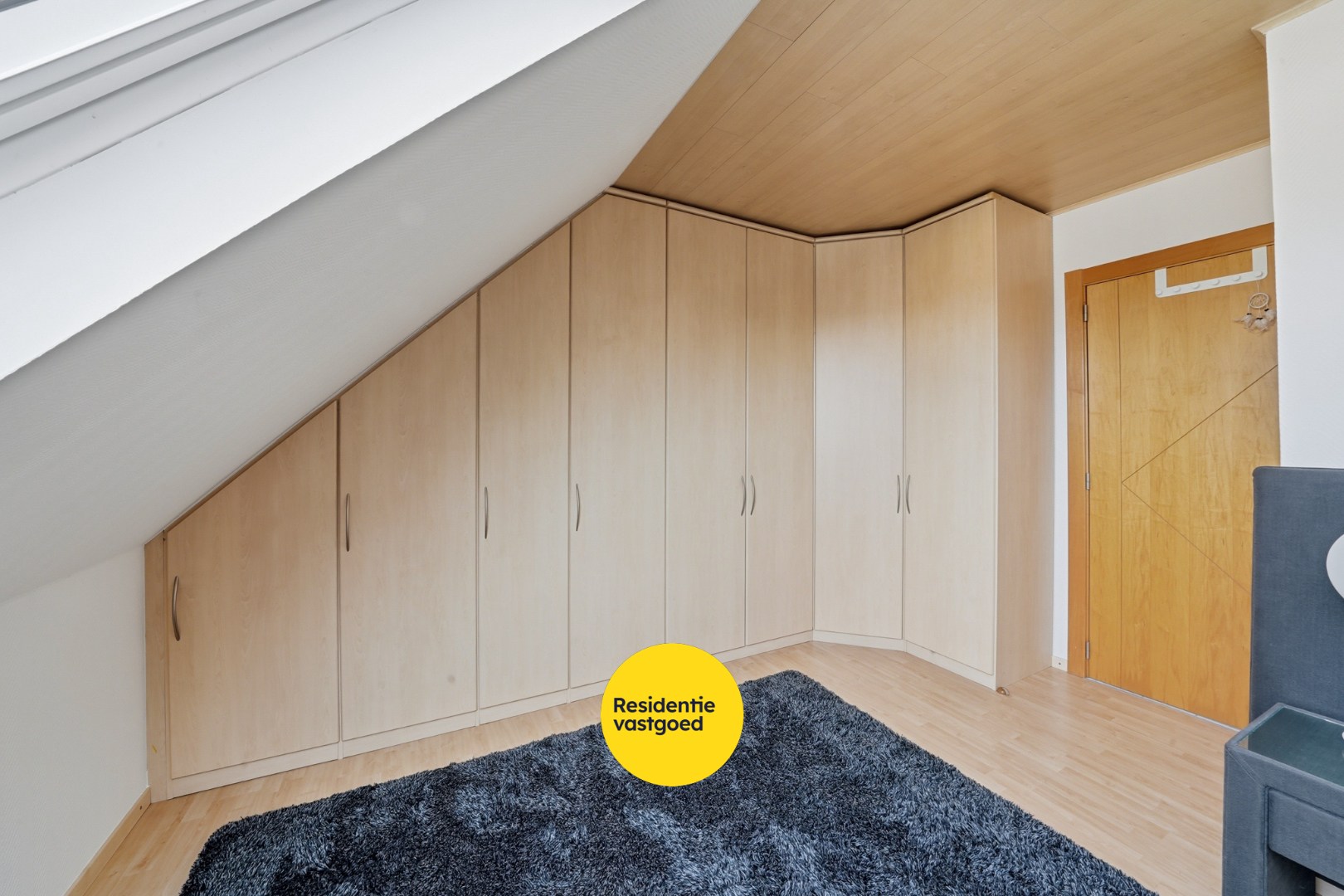 Instapklare bel-étagewoning met dubbele garage te Stene 