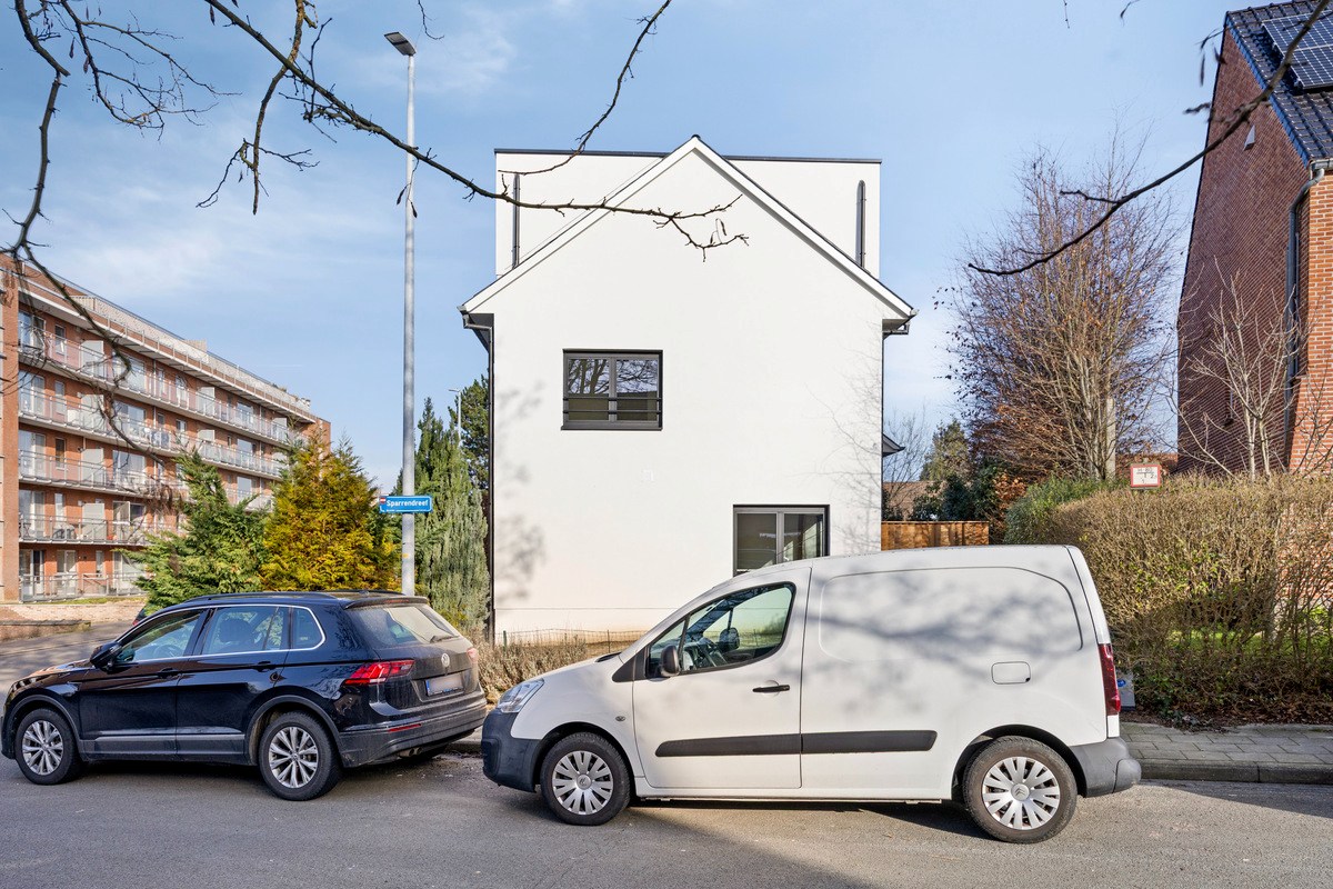 Volledig gerenoveerd en gemeubelde studentenkamer met privé badkamer en tuin - EPC A! 