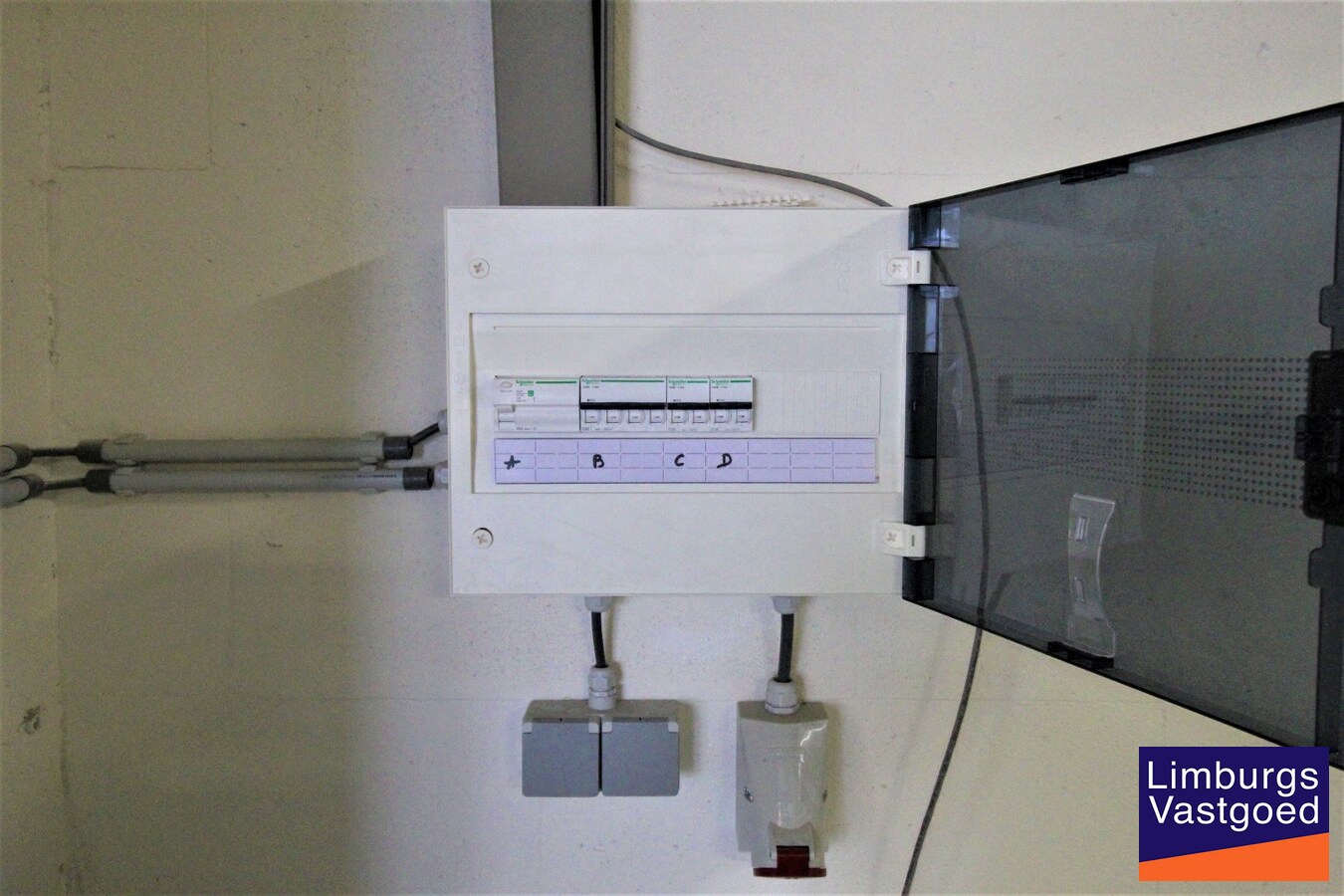 METIO - KMO UNIT 102 - 120,11 m² - sectionaal poort - nabij E-313 