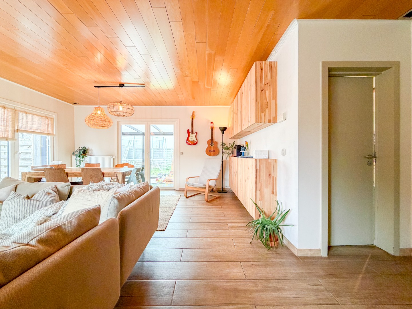 Toffe instapklare woning, 3 slpk, garage, tuin, gunstige gelegen in Gistel 