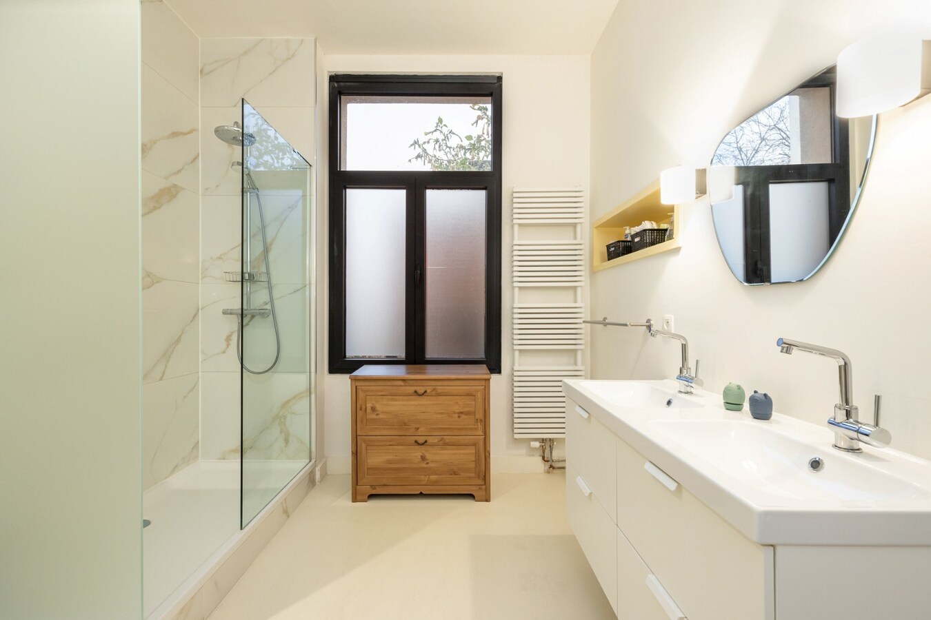 Charmante herenwoning in rustige straat nabij Vinkenhof! 