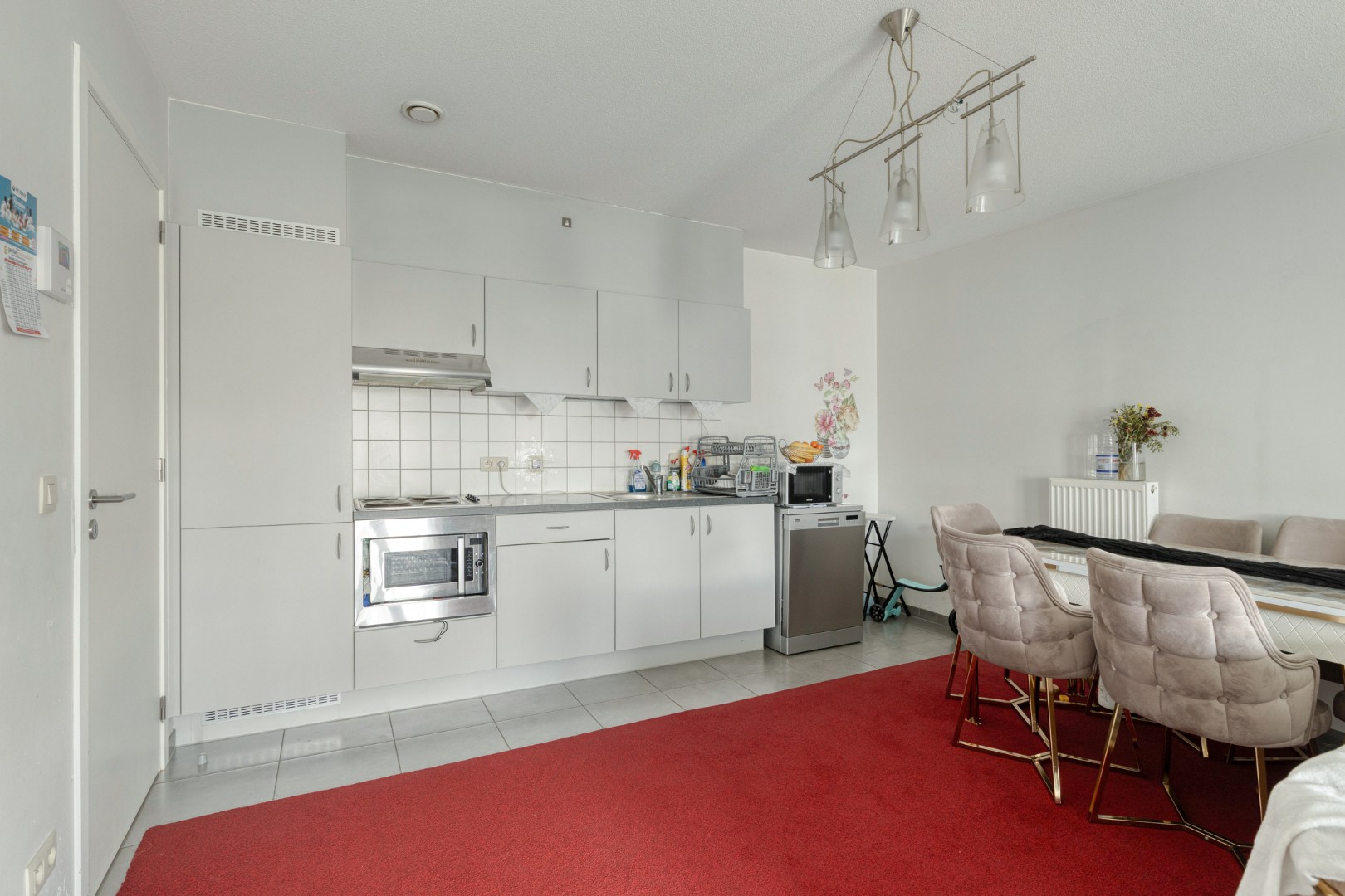 Instapklaar energiezuinig appartement in het centrum van Geel 