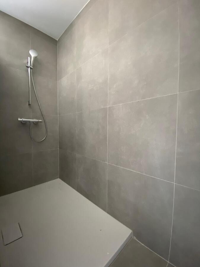 Woning met 4 slaapkamers en garage te Koekelare 