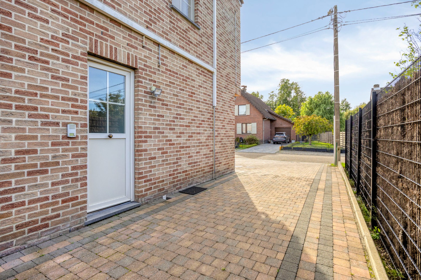 Appartement met 2 slaapkamers en autostaanplaats in Lubbeek! - EPC 102 kWh/m² - bewoonbare opp. 99 m² 
