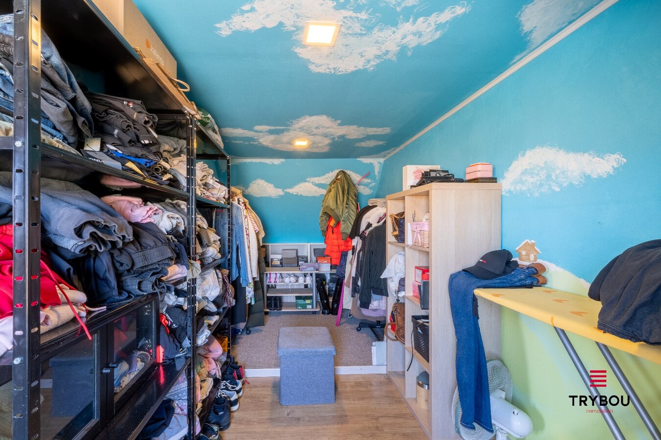 Instapklare woning met 2 slaapkamers, garage en tuin 