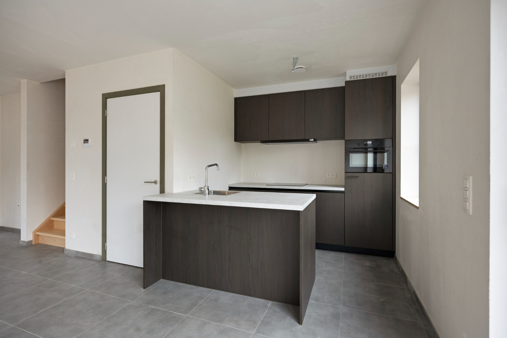 Afgewerkte halfopen bebouwing met 3 slaapkamers, tuin, terras en garage in Kerkom! - EPB A kWh/m² - bewoonbare opp. 147 m² - 6% BTW Mogelijk 