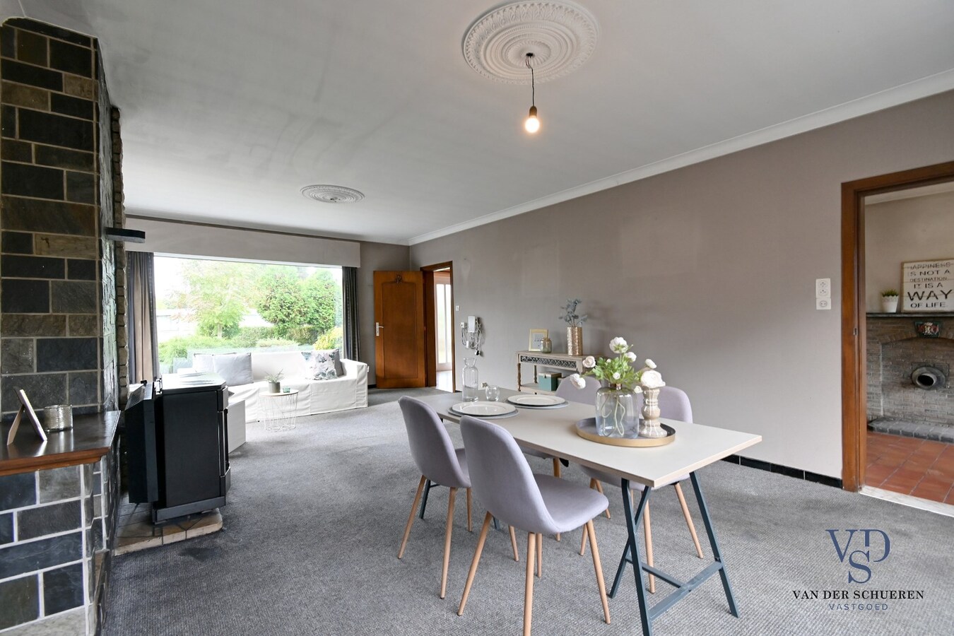 Ruime bungalowwoning met tuin en garage 