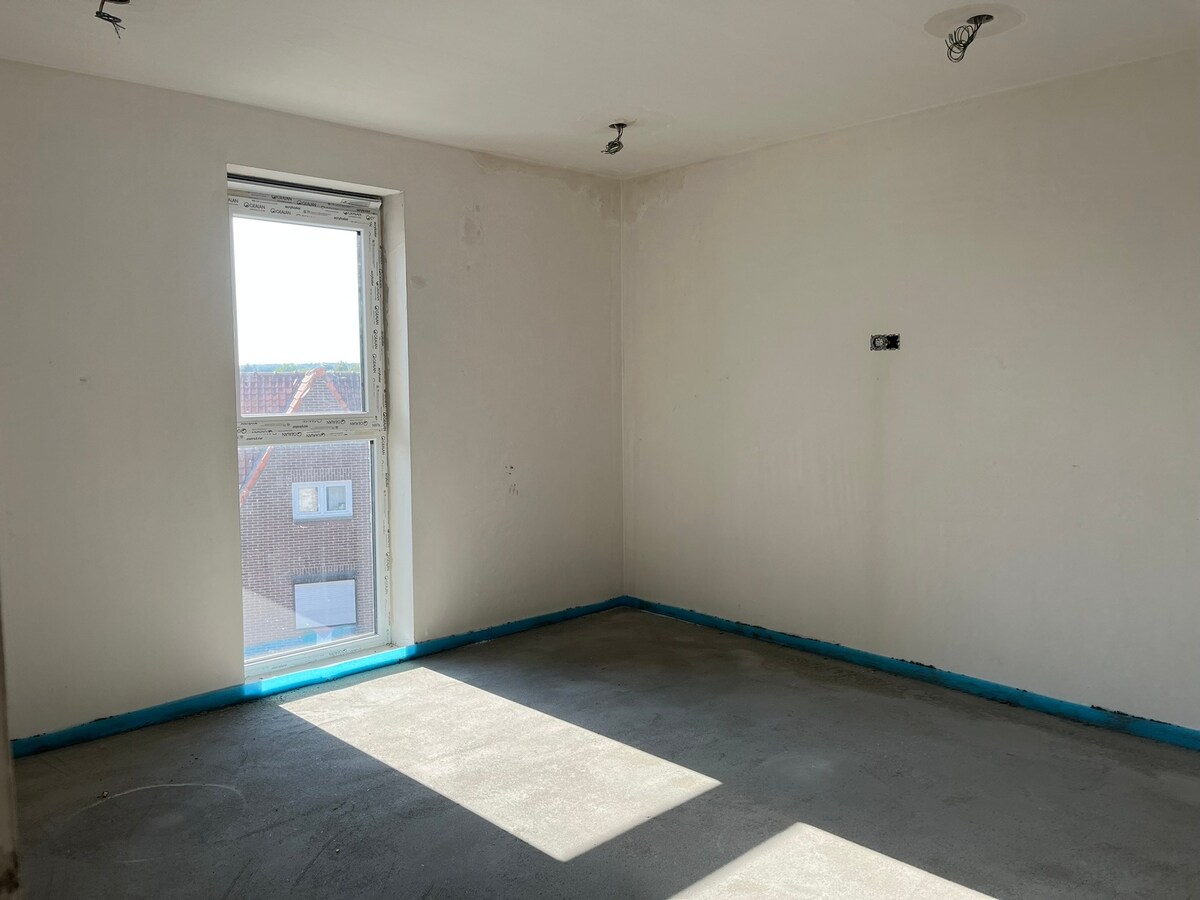 Casco+ appartement. Uniek uitzicht ! 2 slaapk., 3de verdiep. Lift. Verkoop met REGISTRATIE (geen BTW) ! 