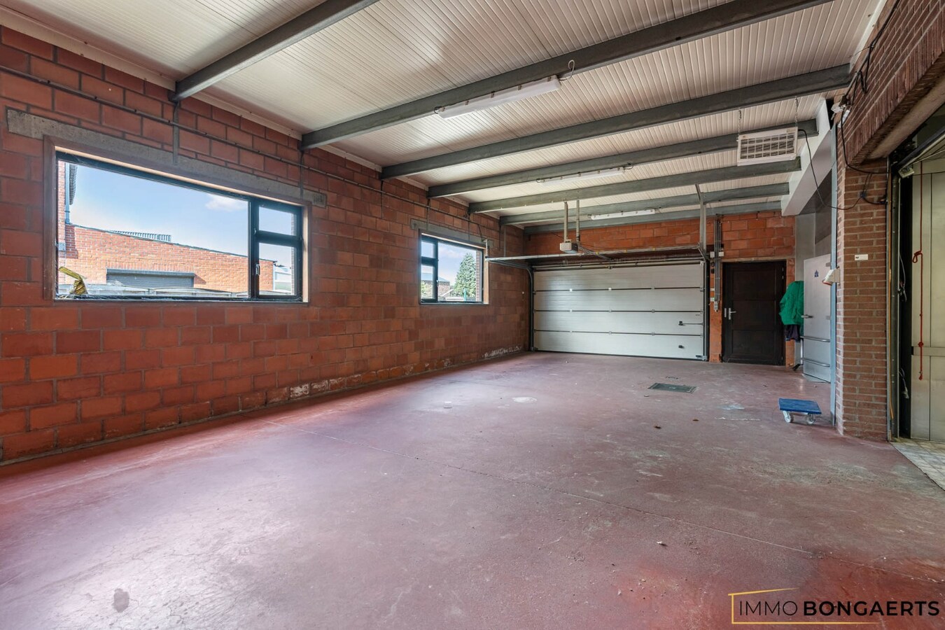 Bedrijfspand met tal van mogelijkheden 