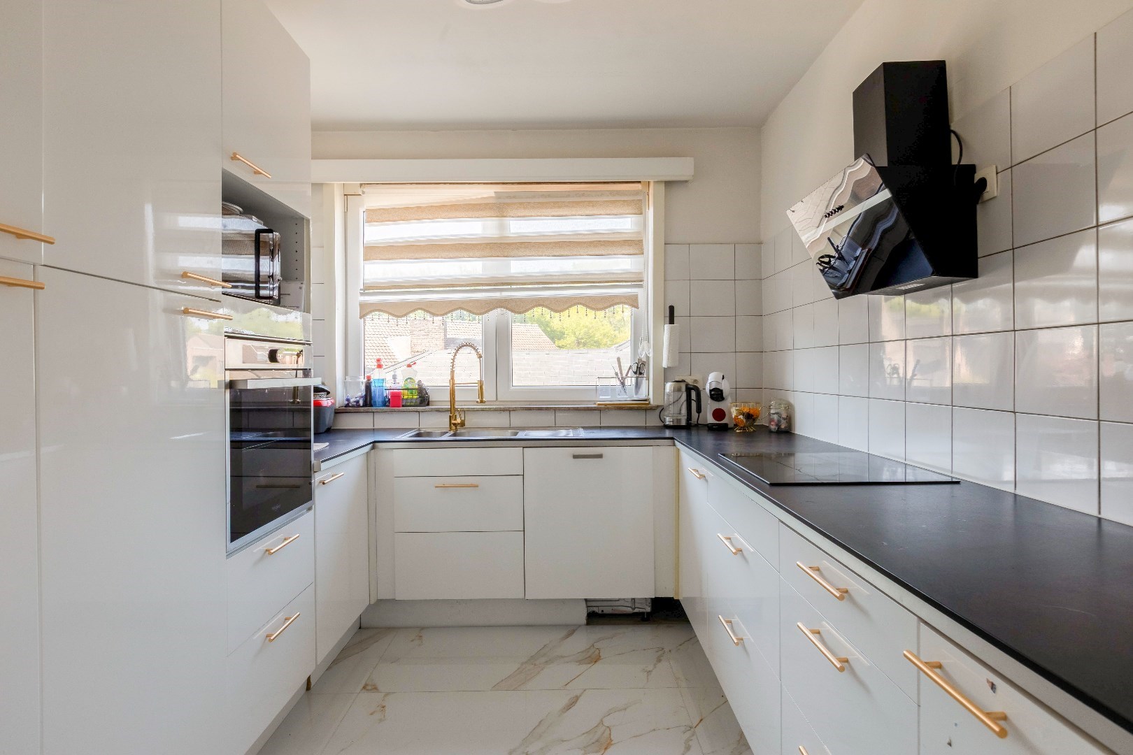 Lichtrijk, instapklaar en rustig gelegen appartement met 2 slaapkamers 