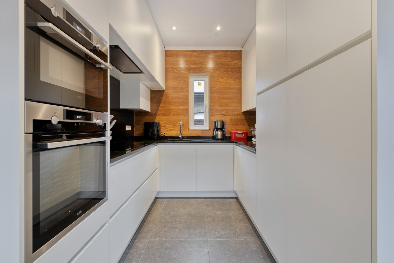 Instapklare gezinswoning met 4 slpk. in het centrum van Geel 