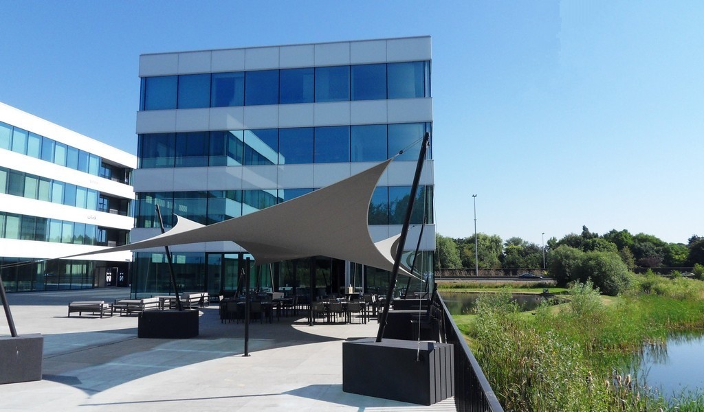 Stijlvolle full service kantoren in 3 Square  in Zwijnaarde