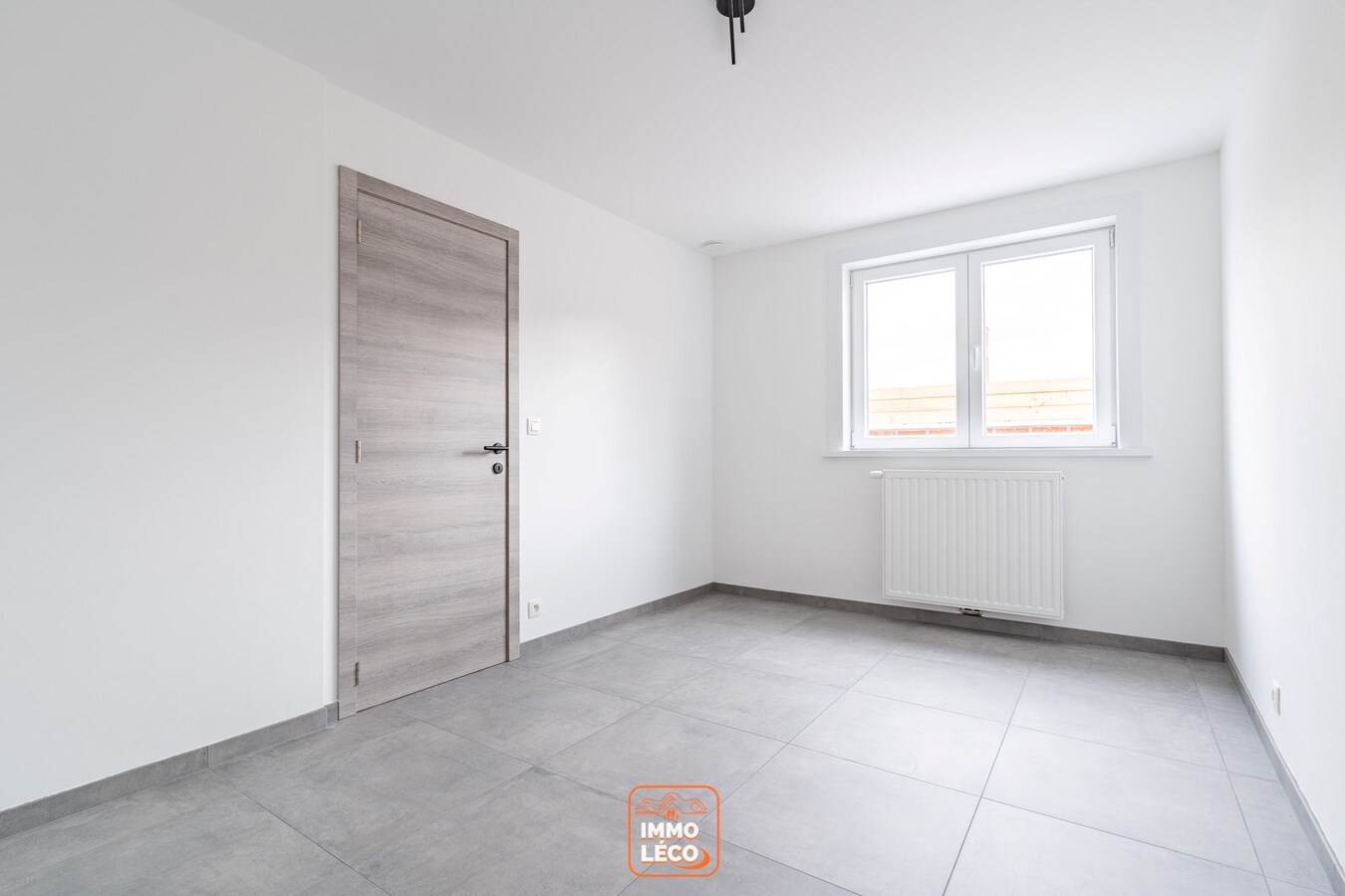 Appartement NEUF 1 chambre et grande terrasse, dans une rue calme, COUP DE COEUR ! 