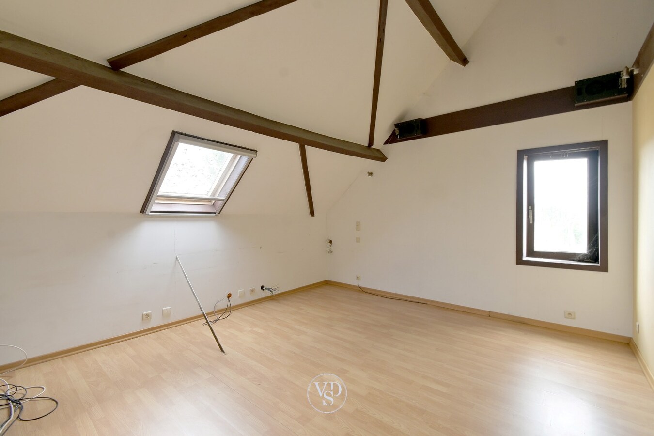 Renovatieproject met bijgebouwen 