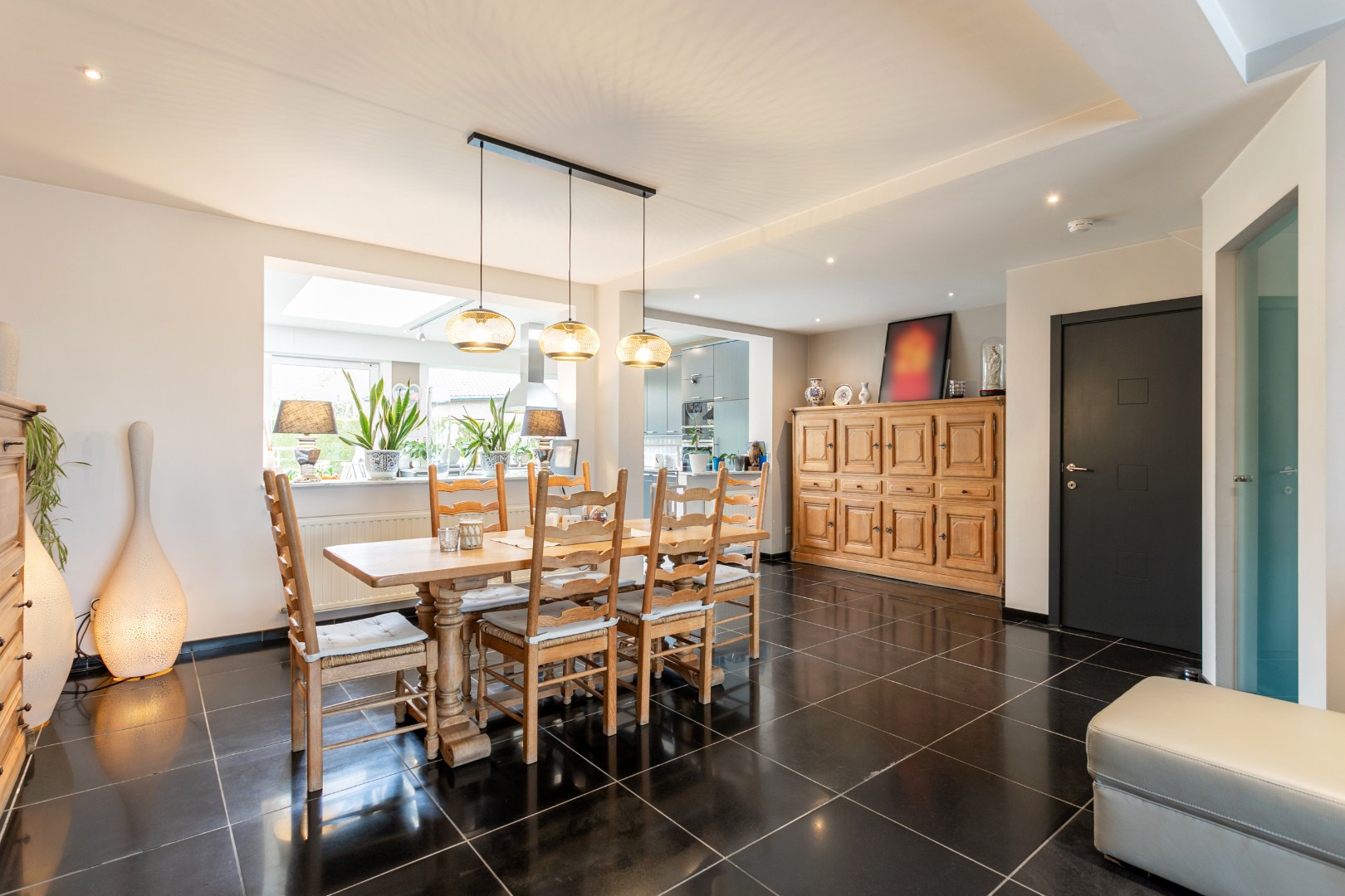 Energiezuinige woning met 5 slpk, tuin en garage 