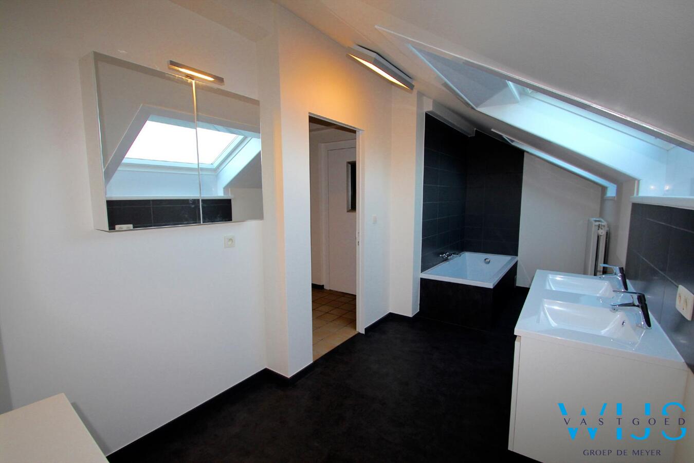 Uniek dakappartement CENTRUM EVERGEM 