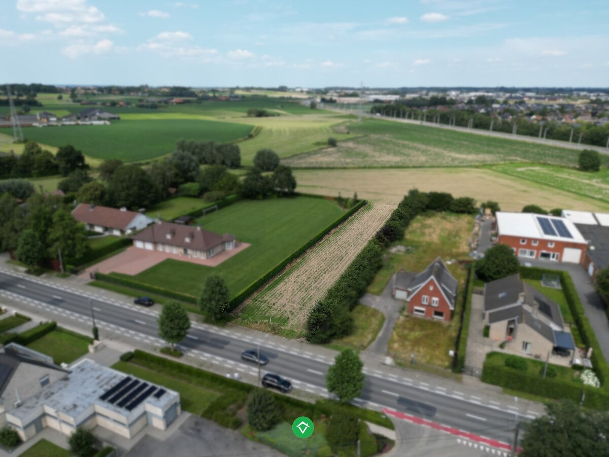 Bouwklare bouwgrond van 1863 m² te Roeselare 