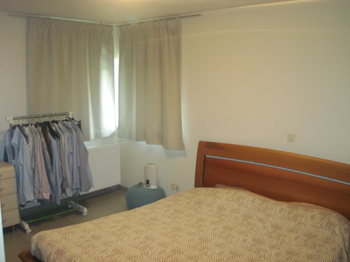 Recente, eigentijdse villa in doodlopende verkaveling ! 